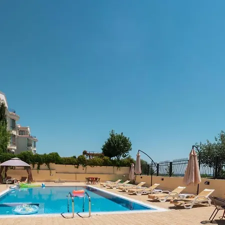 Horizon 31 'а' Sveti Vlas