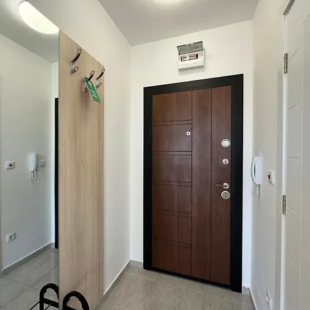 Horizon 31 'а' Apartment *